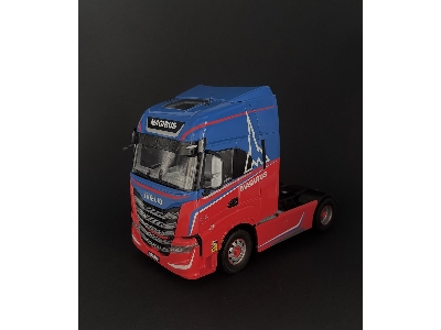 Iveco S-WAY - zdjęcie 25
