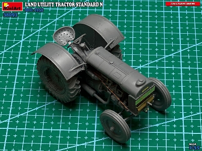 Land Utility Tractor Standard N (Mod. 1935) - zdjęcie 17