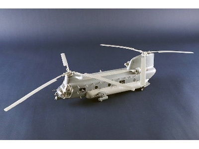 Ach-47a Armored Chinook - zdjęcie 7