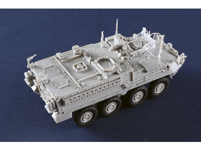 M1130 Stryker Command Vehicle - zdjęcie 5