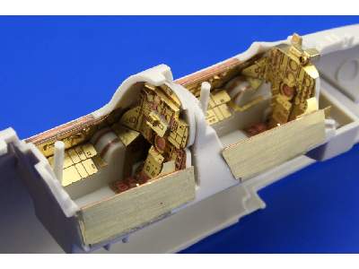  F-105G interior S. A. 1/48 - Monogram - blaszki - zdjęcie 6