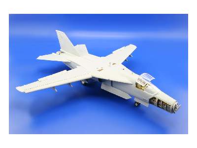  F-111A exterior 1/48 - Hobby Boss - blaszki - zdjęcie 5