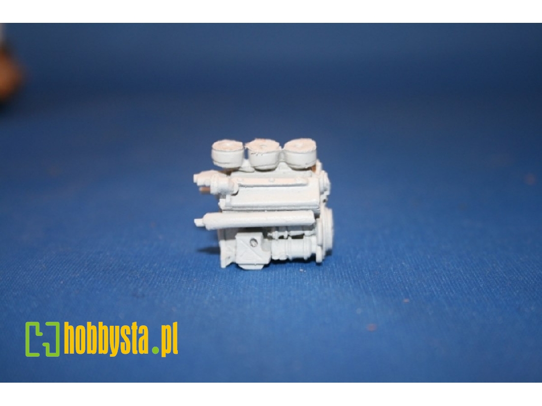 Maybach Hl 210 P45 Tiger Engine - zdjęcie 1 Maybach Hl 210 P45 Tiger Engine - zdjęcie 1