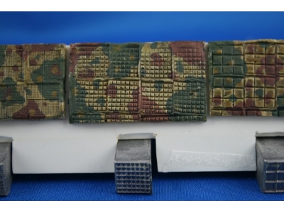 Four Different Zimmerit Pouches - zdjęcie 4