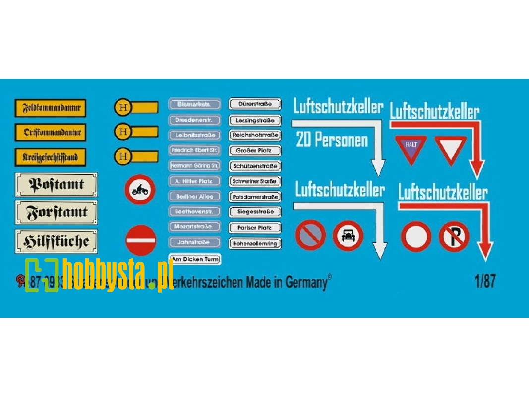 German Road Signs And Street Name Plates - zdjęcie 1