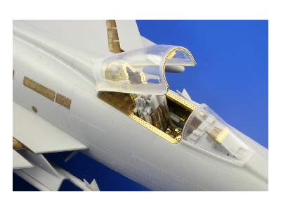  F-100C interior S. A. 1/48 - Trumpeter - blaszki - zdjęcie 2