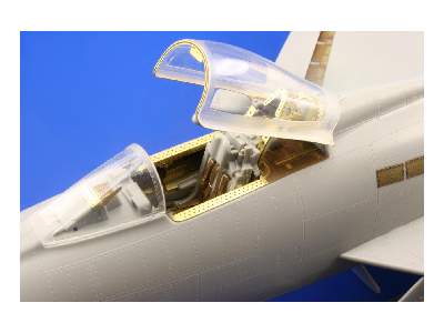  F-100C interior S. A. 1/48 - Trumpeter - blaszki - zdjęcie 7