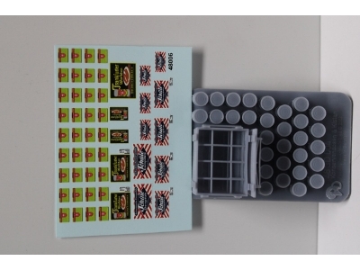 Wooden Boxes And Metaltinns - Kit Including Decalset - zdjęcie 1
