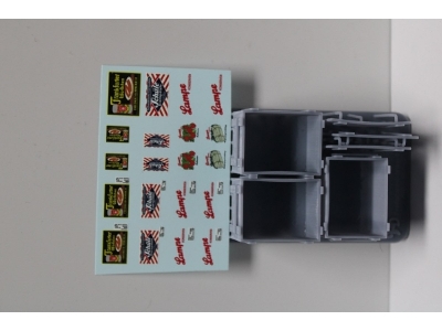 Big Wooden Boxes - Kit Including Decalset - zdjęcie 1