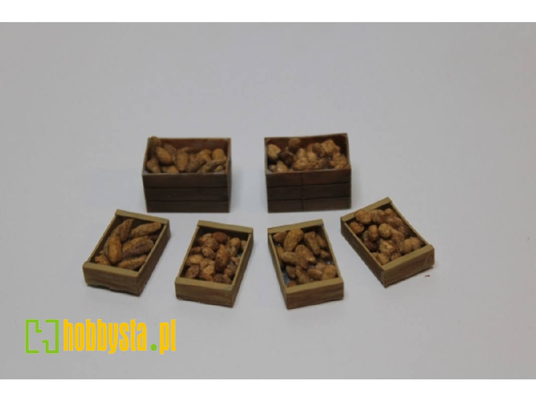Big (2 Pcs) And Small (4 Pcs) Wooden Crates With Vegetables - zdjęcie 1