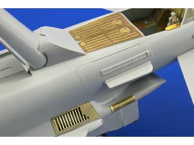  EF-2000 Typhoon Single Seater exterior 1/32 - Trumpeter - blasz - zdjęcie 9