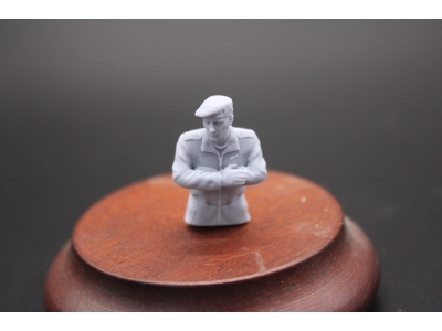 Bundeswehr Tank Crewmember Half-figure With Barett And Decalsheet - zdjęcie 2