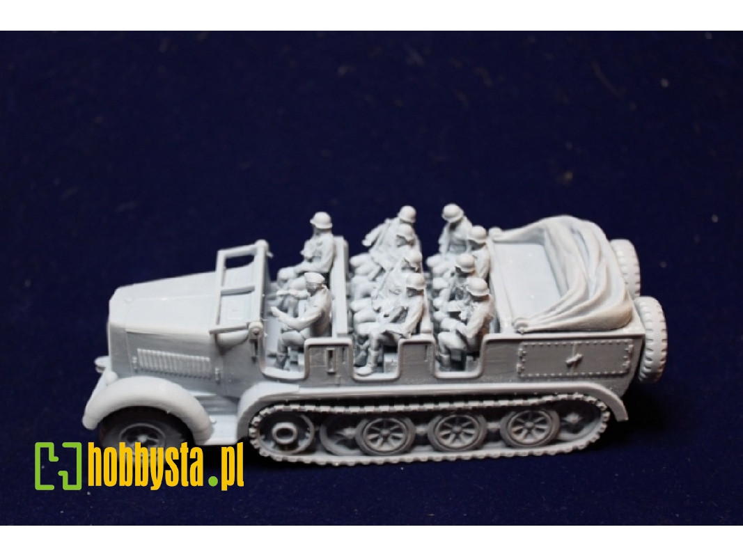 German Sd.Kfz. 7 With 10 Man Crew - Sitting - zdjęcie 1 German Sd.Kfz. 7 With 10 Man Crew - Sitting - zdjęcie 1