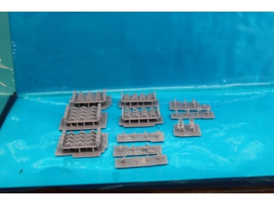 German Tanks Tool Clamps - zdjęcie 1