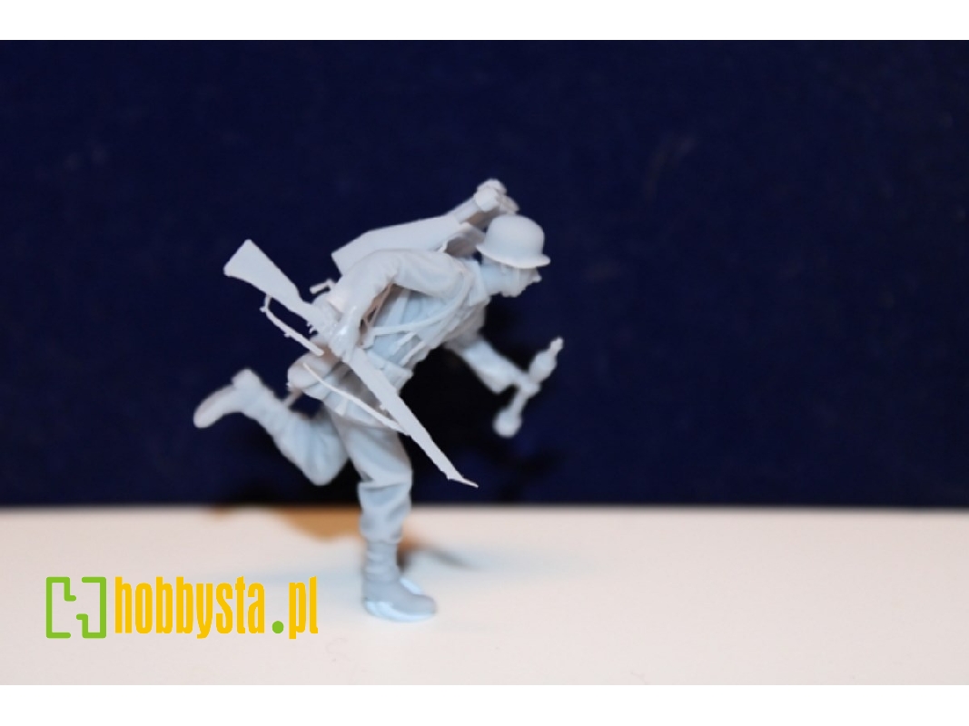 Wehrmacht Tank Hunter Attack Group (6 Soldiers) - zdjęcie 1 Wehrmacht Tank Hunter Attack Group (6 Soldiers) - zdjęcie 1