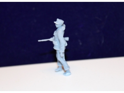 Waffen Ss Grenadier With Peaked Cap And K 98 - zdjęcie 2 Waffen Ss Grenadier With Peaked Cap And K 98 - zdjęcie 2
