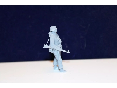Waffen Ss Troops Marching (With Decals) - zdjęcie 2 Waffen Ss Troops Marching (With Decals) - zdjęcie 2