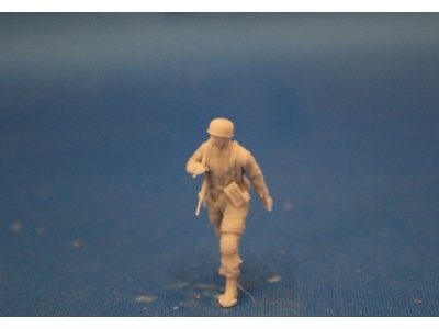 Paratrooper Crete Nco With Mp 40 - zdjęcie 2 Paratrooper Crete Nco With Mp 40 - zdjęcie 2