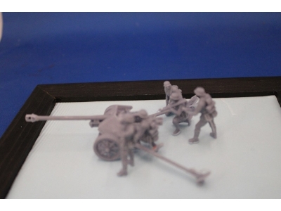 Crew For 7,5 Cm Pak 40 Anti Tank Gun - zdjęcie 2 Crew For 7,5 Cm Pak 40 Anti Tank Gun - zdjęcie 2