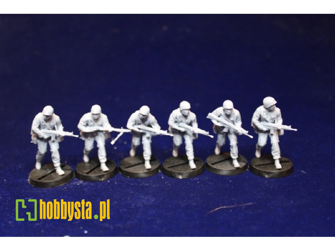 Early German Bundeswehr Panzergrenadiers Attacking (6 Figures) - zdjęcie 1