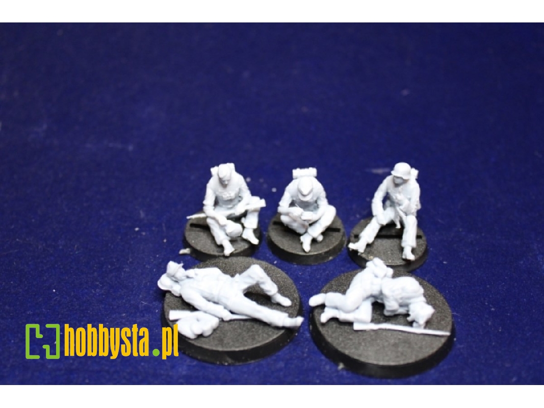 German Soldiers Resting (5 Figures) - zdjęcie 1