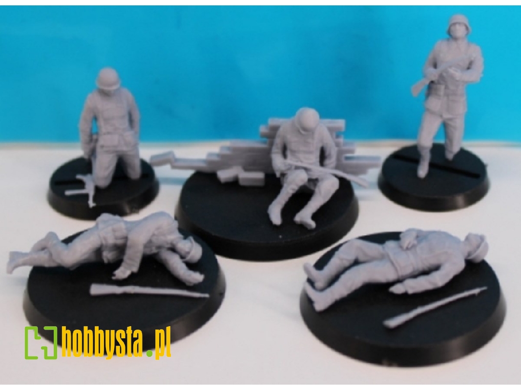 German Soldiers Wounded Or Dead (5 Figures) - zdjęcie 1