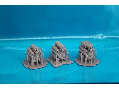 3 Different Engines For Tiger, Panther And King Tiger - zdjęcie 1