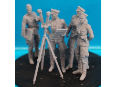 4 German Officers With Optical Sight - zdjęcie 1