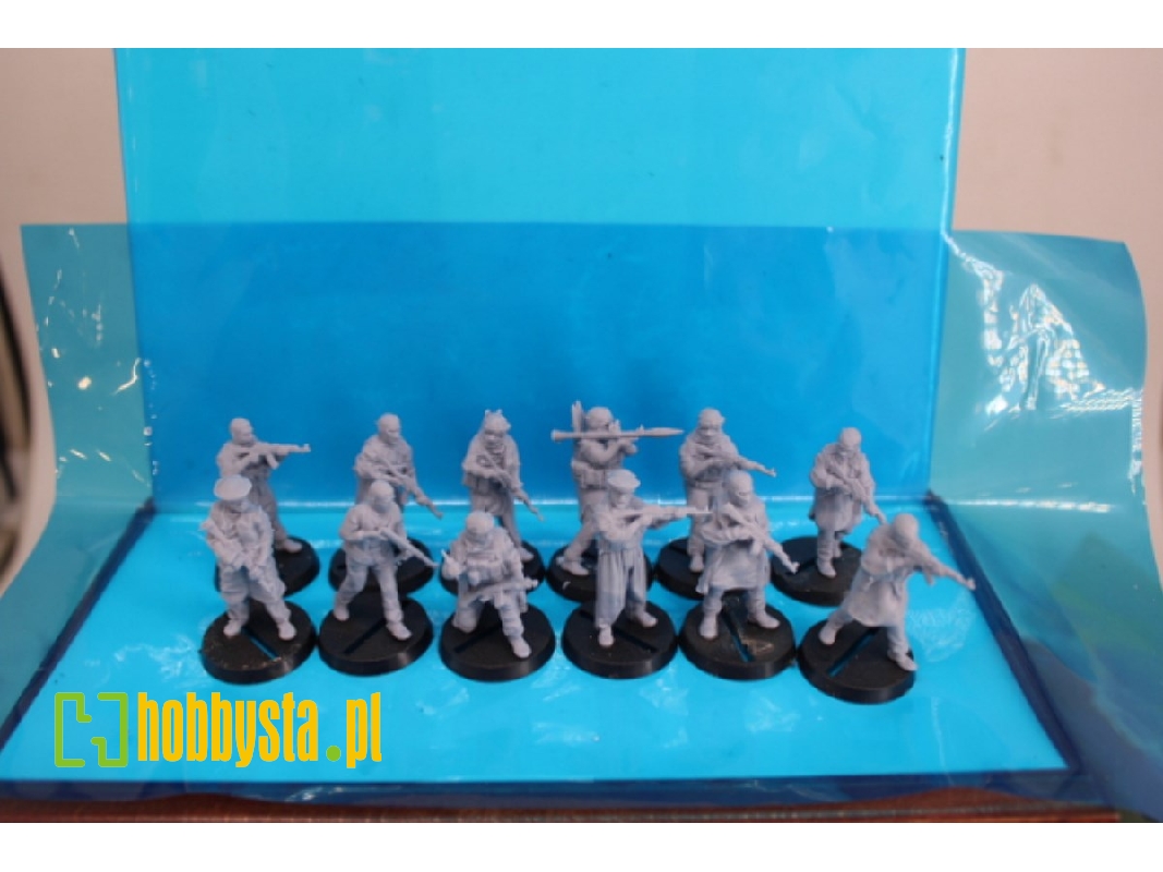 12 Taliban Fighters - zdjęcie 1