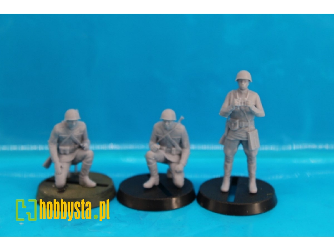 Russian 7,65mm Anti Tank Gun With 3 Man Crew - zdjęcie 1