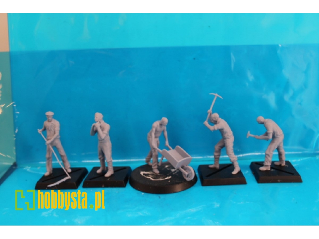 19 Workers And Accessories - zdjęcie 1 19 Workers And Accessories - zdjęcie 1