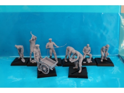 19 Workers And Accessories - zdjęcie 3 19 Workers And Accessories - zdjęcie 3