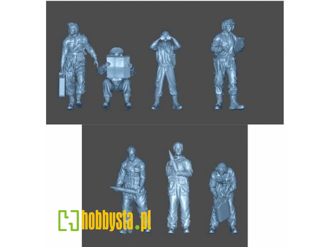 7 Soldiers Us Tank Crew Refuelling Ammunition And Fuel - zdjęcie 1