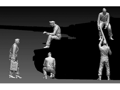 German Tank Crew During Maintenance (5 Figures) - zdjęcie 1