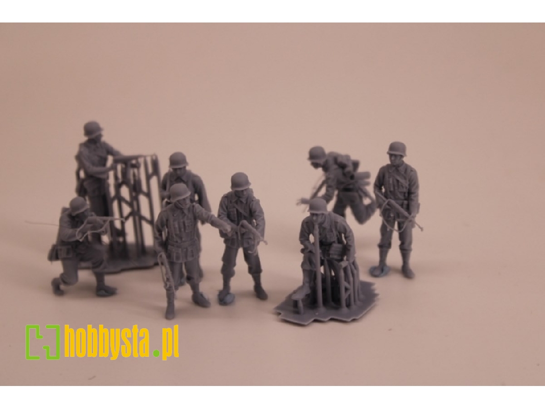 German Soldiers Attacking With Mp40 (8 Figures) - zdjęcie 1