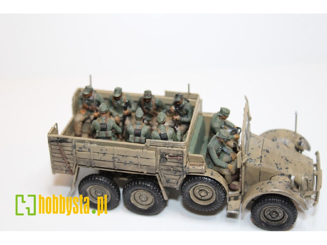 Dak Soldiers Sitting In The Vehicle (9 Figures) - zdjęcie 1