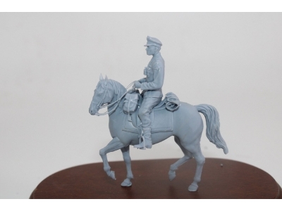 German Wwii Officer Of The Waffen Ss On Horseback - zdjęcie 1
