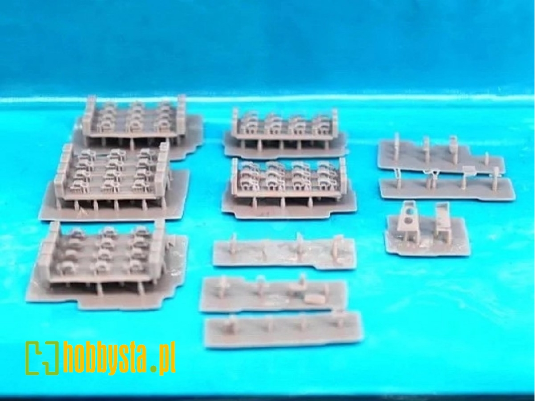 German Tanks Tool Clamps - zdjęcie 1