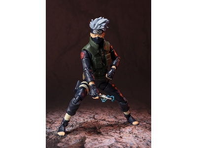 Ultimate Legends Naruto - Kakashi The Great War - zdjęcie 3