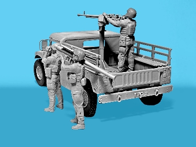 Drone Hunters - zdjęcie 5