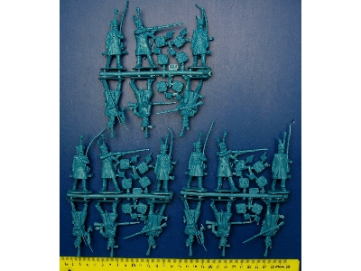 French Elites In Greatcoats - zdjęcie 2