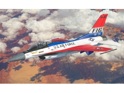 Lockheed Martin F-16 C Viper - Demo Team 2024 - zdjęcie 3