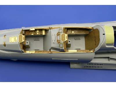  EF 2000 Two-seater interior S. A. 1/32 - Trumpeter - blaszki - zdjęcie 4