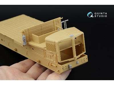 Voroshilovets Tractor - 3d-printed & Coloured Interior On Decal Paper With 3d-printed Resin Parts (For Trumpeter Kits) - zdjęci