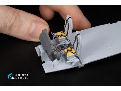 Westland Lynx Hma.8 - 3d-printed & Coloured Interior With 3d-printed Resin Parts (For Airfix Kits) - zdjęcie 5