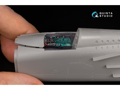 Mig-25 Bm - 3d-printed & Coloured Interior On Decal Paper With 3d-printed Resin Parts (For Icm Kits) - zdjęcie 4