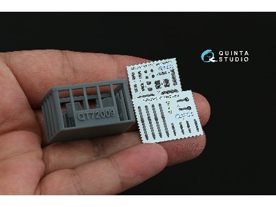 Bell Ah-1 Z - 3d-printed & Coloured Interior On Decal Paper (For Dream Model Kits) - zdjęcie 3