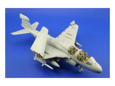  EA-6B exterior 1/48 - Kinetic - blaszki - zdjęcie 5