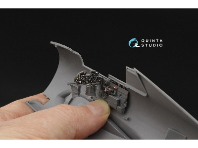 Republic P-47 D Thunderbolt Razorback - 3d-printed & Coloured Interior (For Miniart Kits) - zdjęcie 8