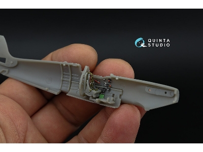Supermarine Spitfire Mk.Vc - 3d-printed & Coloured Interior (For Airfix Kits) - zdjęcie 6